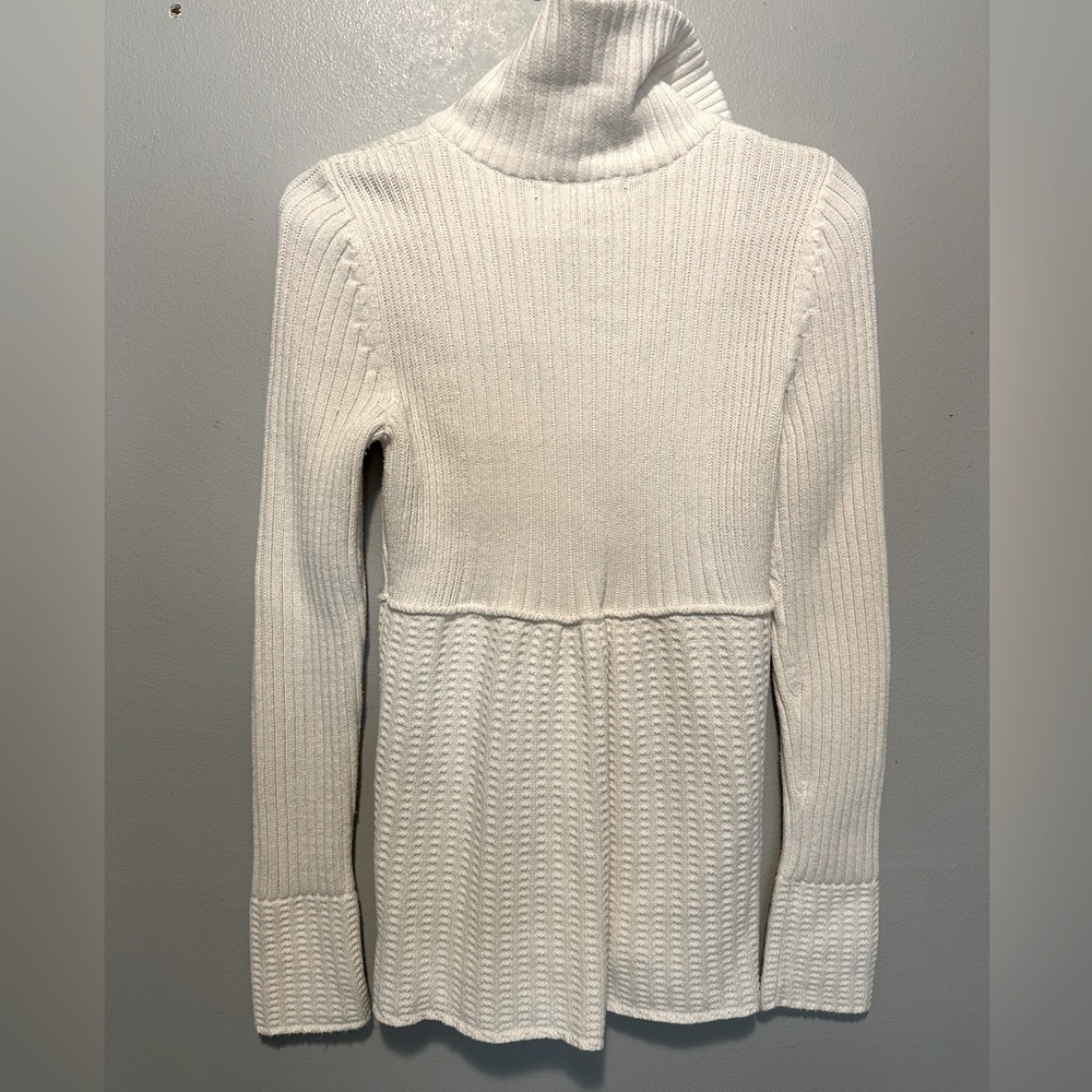 Calvin Klein White Cable Knit button down cardigan clean girl 🍦sweater S - Picture 5 of 10